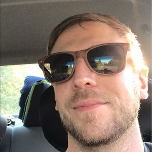 Meet your Posher, Justin